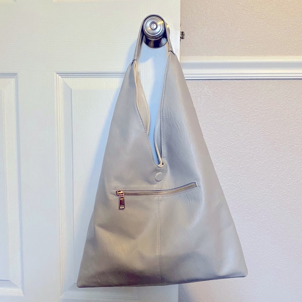 Hobo Style Shoulder Bag/Purse